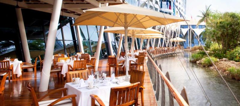 jumeirah-beach-hotel-latitude-terrace-hero